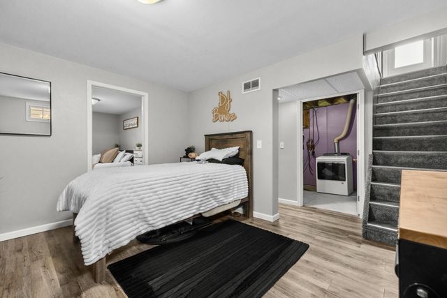 624 19th St NW, Minot, ND 58703