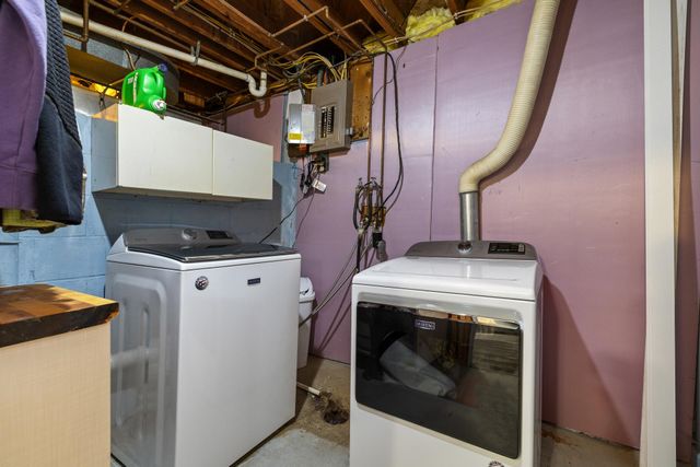 624 19th St NW, Minot, ND 58703