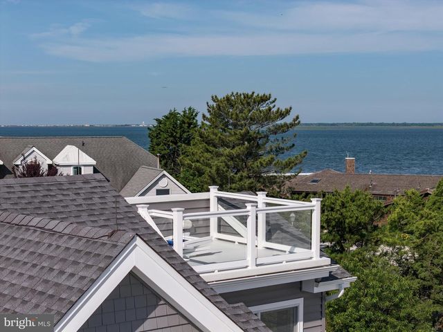45 BUCKINGHAM AVE, Harvey Cedars, NJ 08008