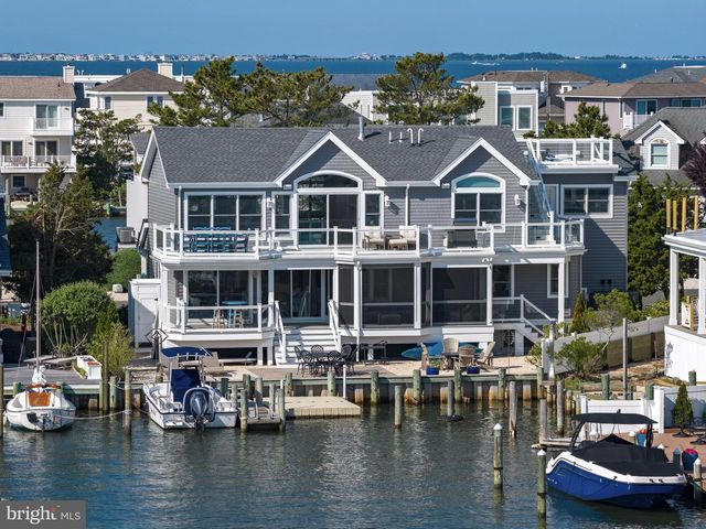 45 BUCKINGHAM AVE, Harvey Cedars, NJ 08008