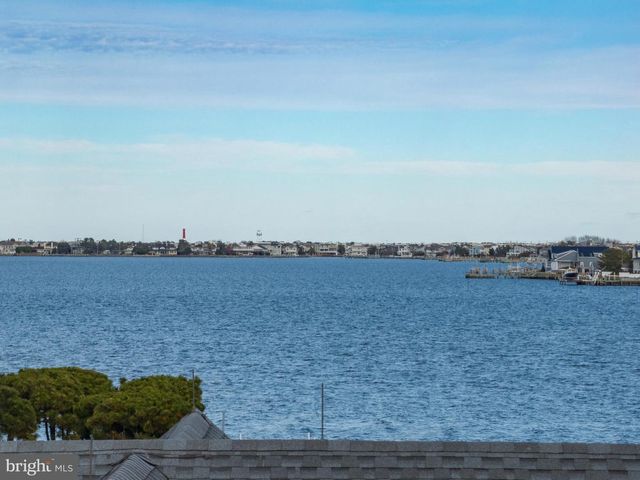 45 BUCKINGHAM AVE, Harvey Cedars, NJ 08008