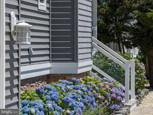 45 BUCKINGHAM AVE, Harvey Cedars, NJ 08008