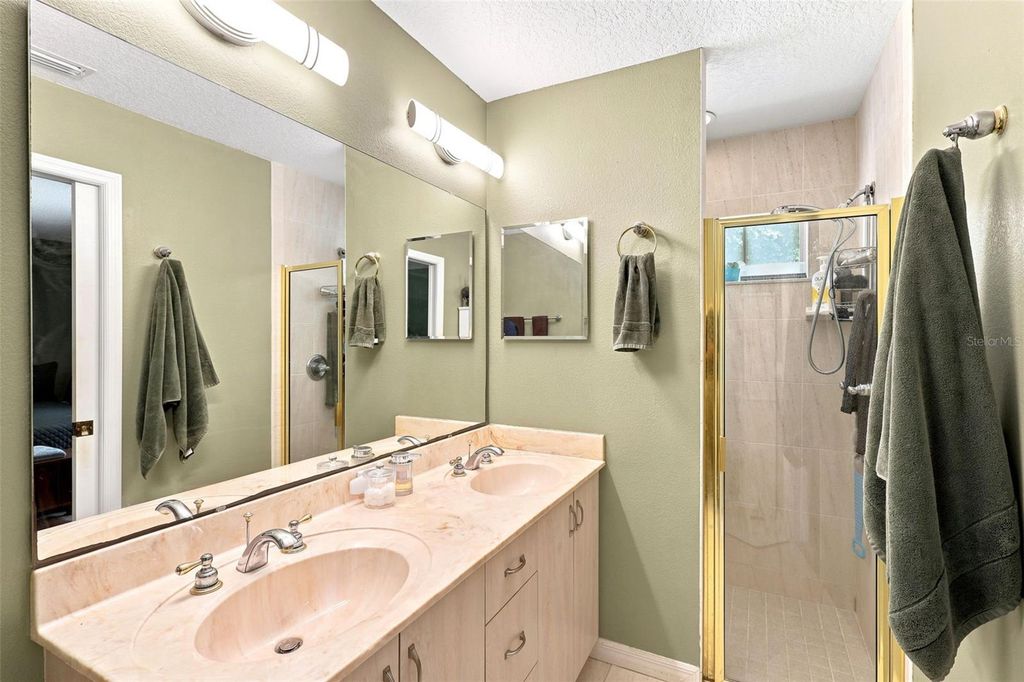 Image 25 of property listing at 1845 EAST PARKWAY, Deland, FL 32724