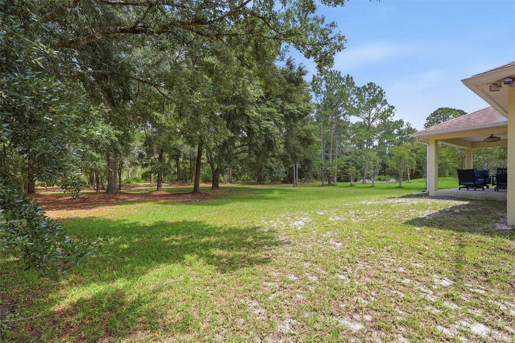 Image 35 of property listing at 1845 EAST PARKWAY, Deland, FL 32724