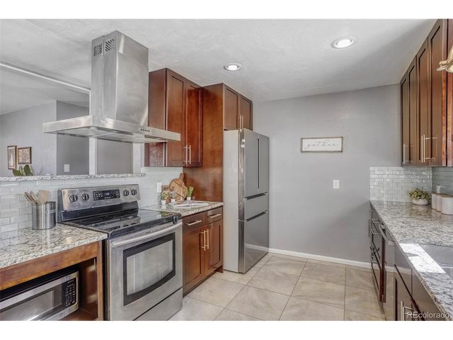 627 S Jasmine Way, Denver, CO 80224