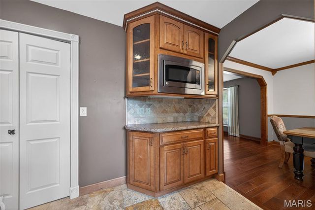 57 Lost Dutchman Drive, St Peters, MO 63376