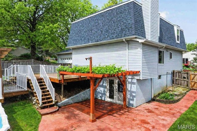 57 Lost Dutchman Drive, St Peters, MO 63376