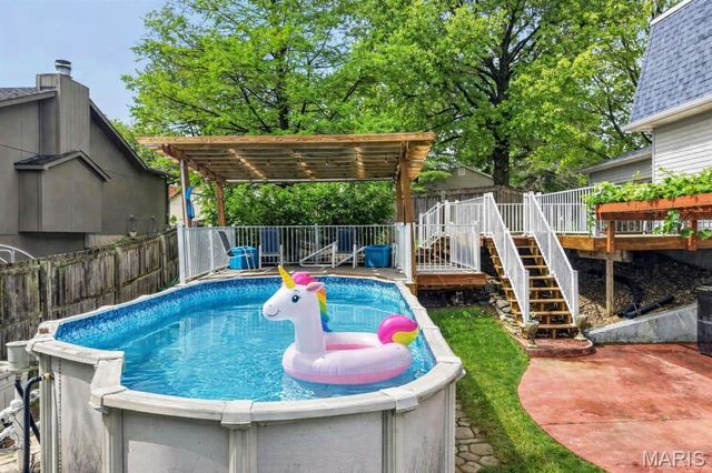 57 Lost Dutchman Drive, St Peters, MO 63376