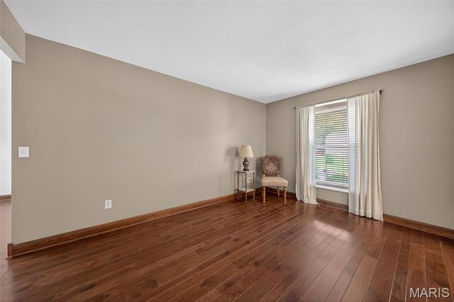 57 Lost Dutchman Drive, St Peters, MO 63376