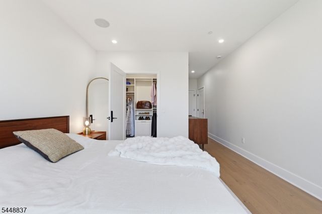 227 4th St 402, Jersey City, NJ 07302
