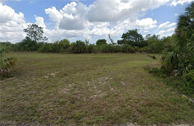 1632 NE 27th TER, Cape Coral, FL 33909