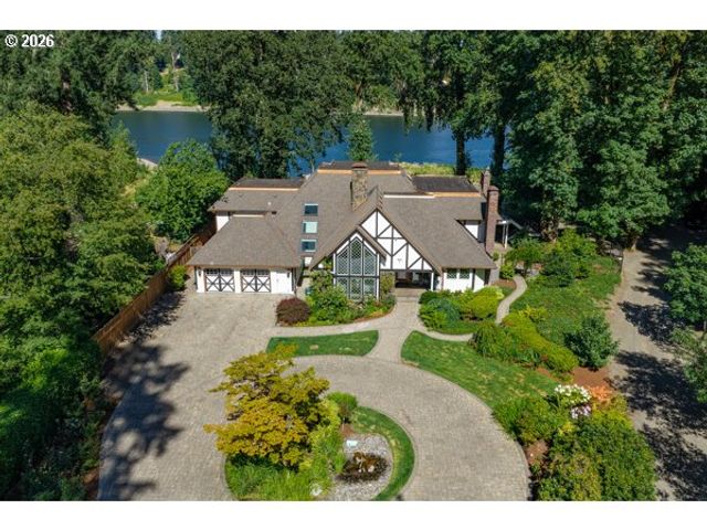 5075 MAPLETON Dr, West Linn, OR 97068