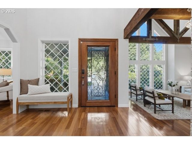 5075 MAPLETON Dr, West Linn, OR 97068