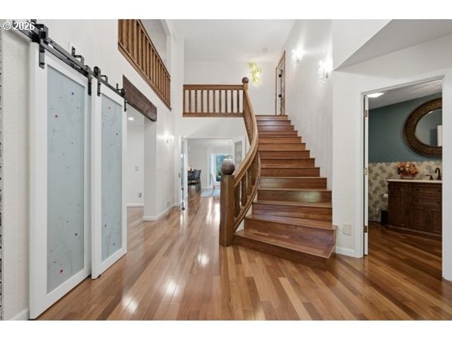 5075 MAPLETON Dr, West Linn, OR 97068