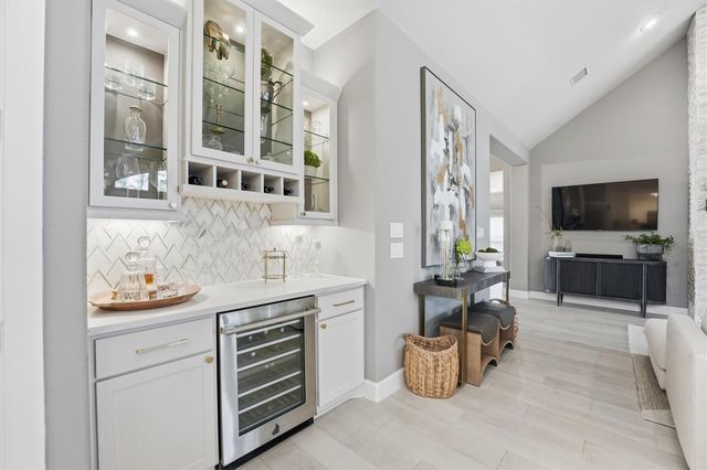 317 Sheridan Court, Montgomery, TX 77316