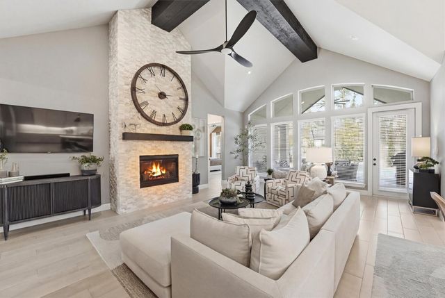 317 Sheridan Court, Montgomery, TX 77316