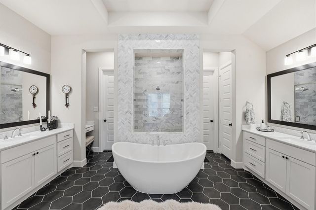 317 Sheridan Court, Montgomery, TX 77316