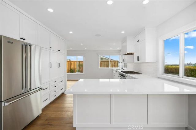 1027 Tiller Way, Corona Del Mar, CA 92625