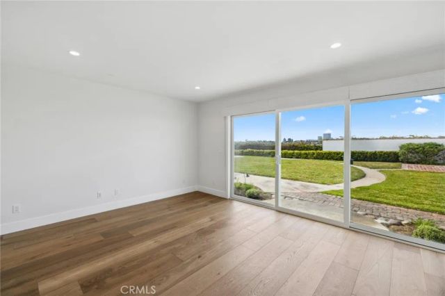 1027 Tiller Way, Corona Del Mar, CA 92625