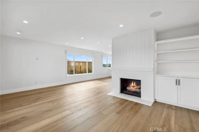 1027 Tiller Way, Corona Del Mar, CA 92625