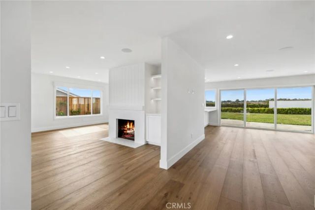 1027 Tiller Way, Corona Del Mar, CA 92625