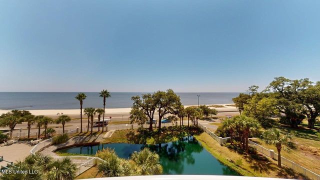 2228 Beach Drive, 408, Gulfport, MS 39507