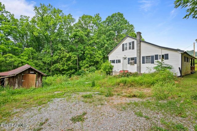 138 Bethlehem Lane, Lafollette, TN 37766