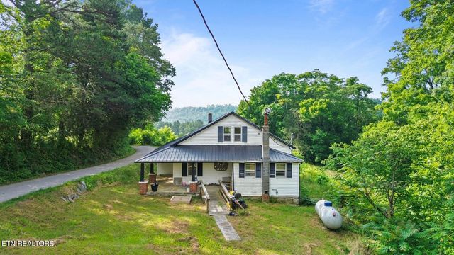 138 Bethlehem Lane, Lafollette, TN 37766