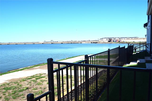 804 War Admiral Drive, Rowlett, TX 75088