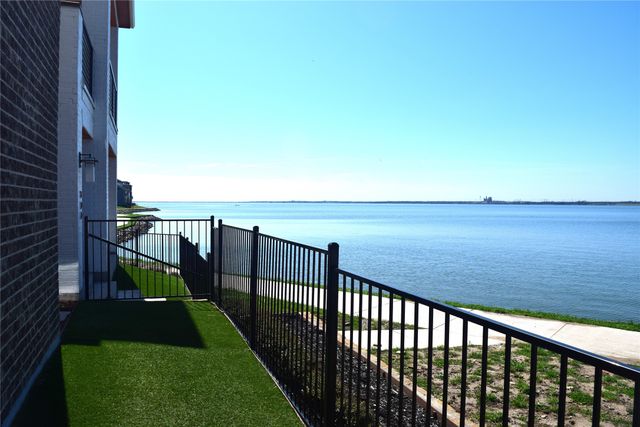 804 War Admiral Drive, Rowlett, TX 75088