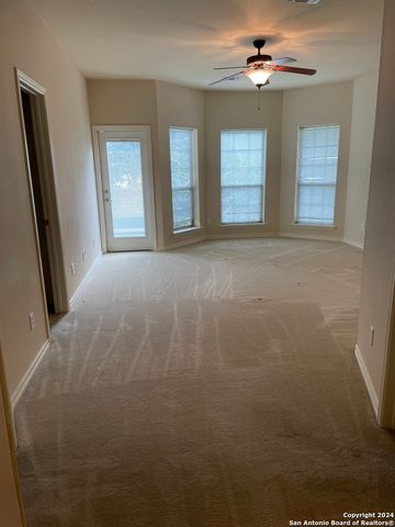 432 HERFF ST, Boerne, TX 78006