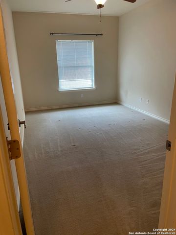 432 HERFF ST, Boerne, TX 78006