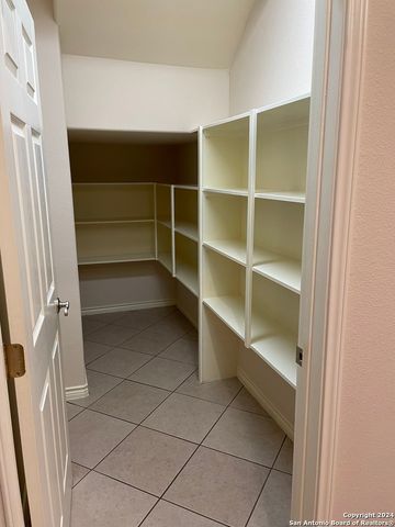 432 HERFF ST, Boerne, TX 78006