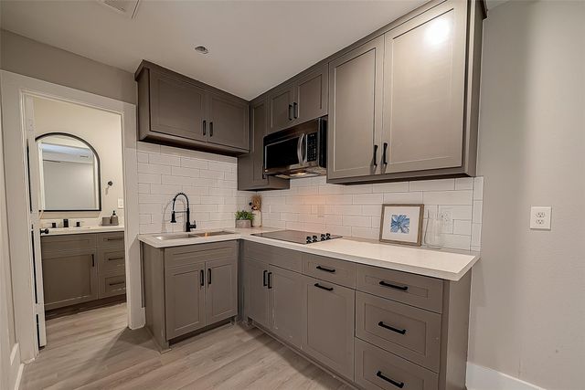 3014 Delia Street, Houston, TX 77026