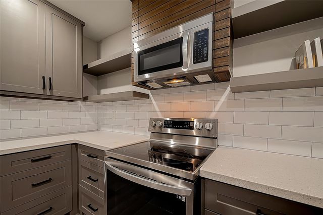 3014 Delia Street, Houston, TX 77026