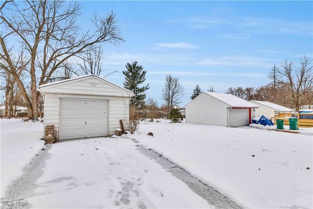 14808 James Avenue, Maple Heights, OH 44137