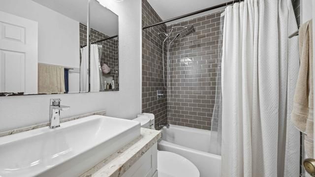 2956 C St 15, San Diego, CA 92102