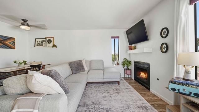 2956 C St 15, San Diego, CA 92102