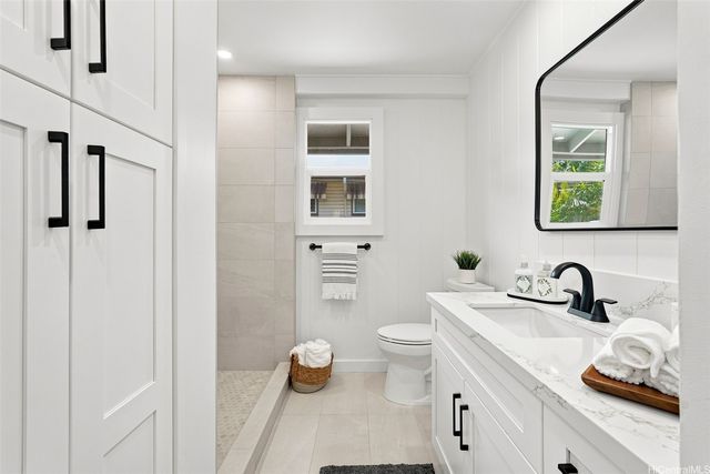 3237 Olu Street, Honolulu, HI 96816
