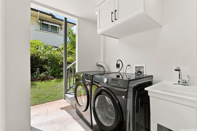 3237 Olu Street, Honolulu, HI 96816