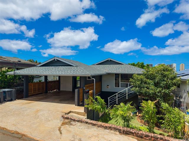 3237 Olu Street, Honolulu, HI 96816
