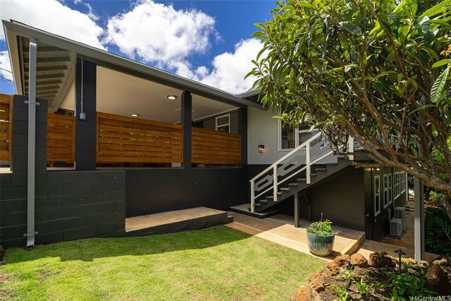 3237 Olu Street, Honolulu, HI 96816