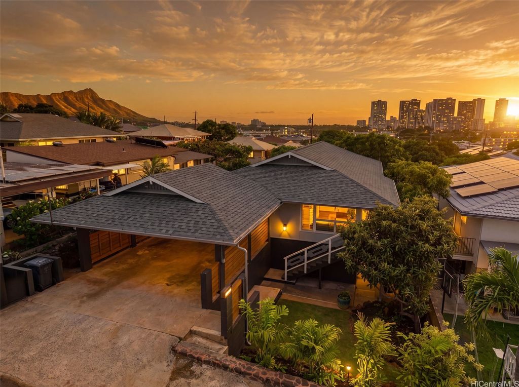 3237 Olu Street, Honolulu, HI 96816