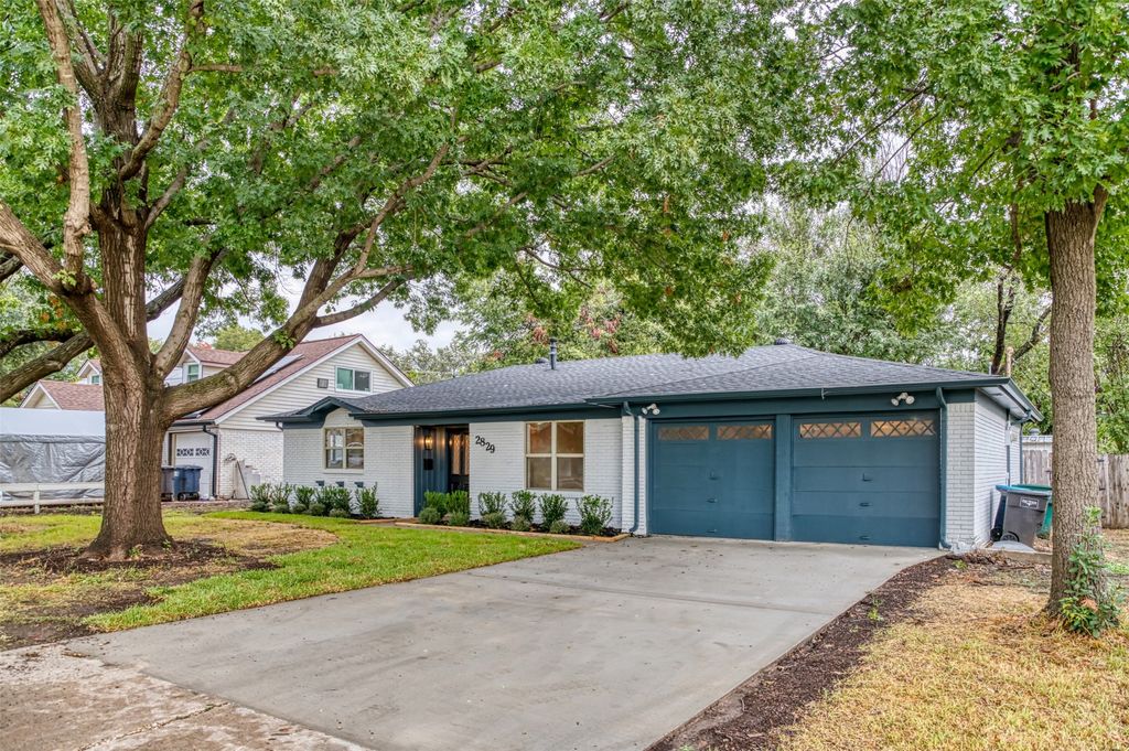 2829 Southgate Drive, Fort Worth, TX 76133 — photo 2
