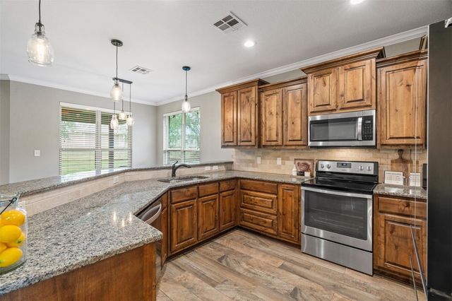 5562 Denmans LOOP, Belton, TX 76513