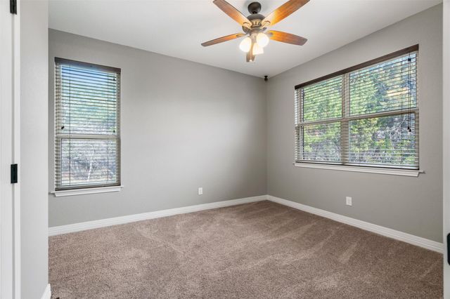 5562 Denmans LOOP, Belton, TX 76513