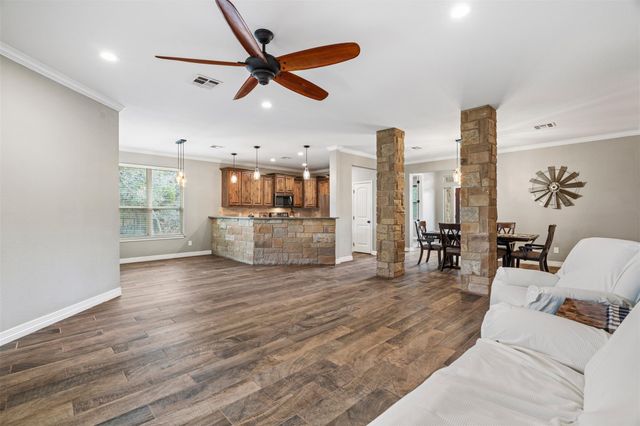 5562 Denmans LOOP, Belton, TX 76513