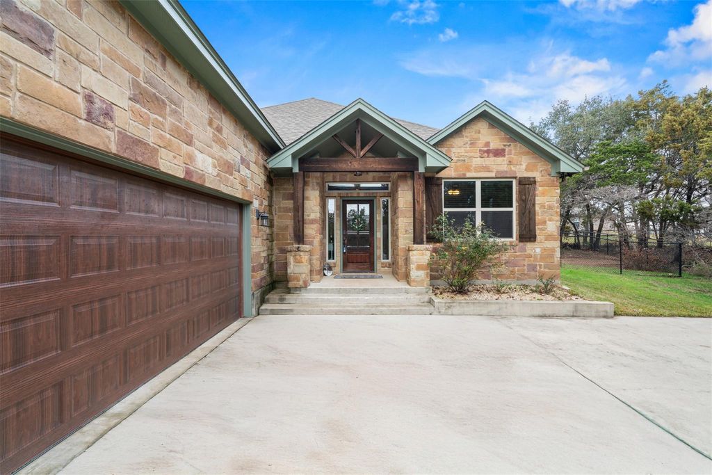 5562 Denmans LOOP, Belton, TX 76513