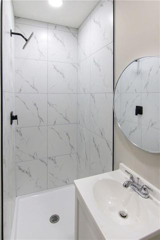 5815 Peery Avenue, Kansas City, MO 64126