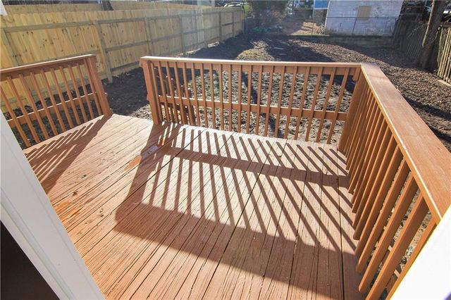 5815 Peery Avenue, Kansas City, MO 64126